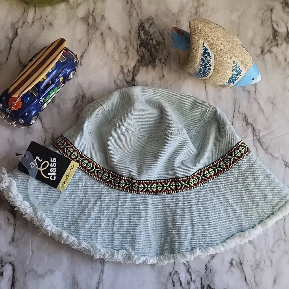 Light Blue Denim Bucket Hat Patterned Band Summer Fashion Hat